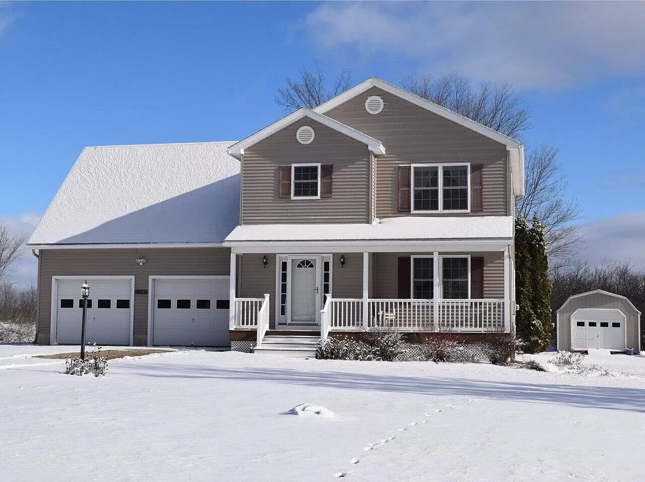 417 Hibbard Rd, Milton